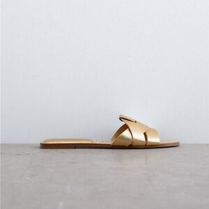 Zara low heeled crossed leather sandals